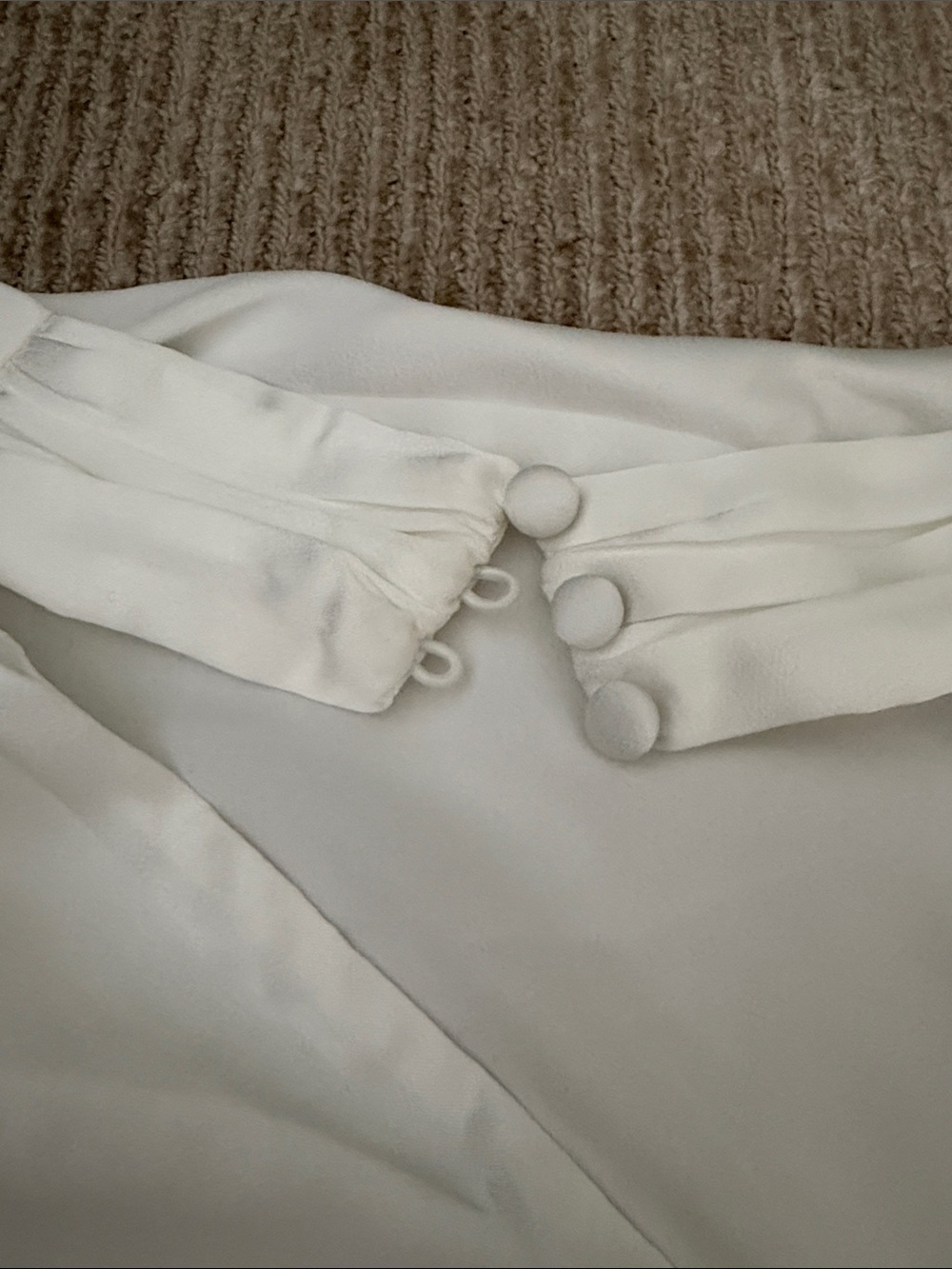 Misha Genesis Satin Top in Ivory White Halter Crop Top Side Tie Size S - Picture 7 of 10